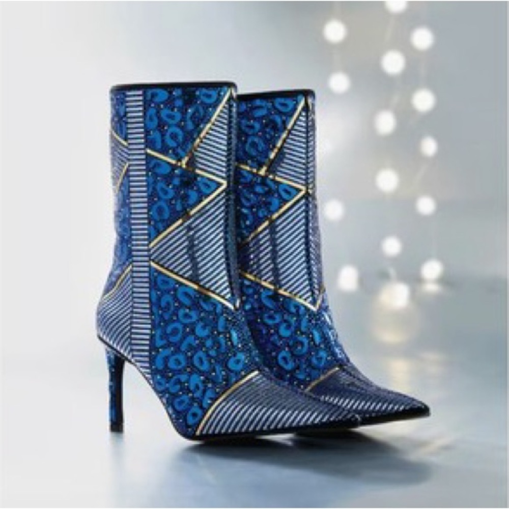 Azalea Wang Leopard Printed  Patterned Blue Gold Stiletto Heeled Boots Size 7